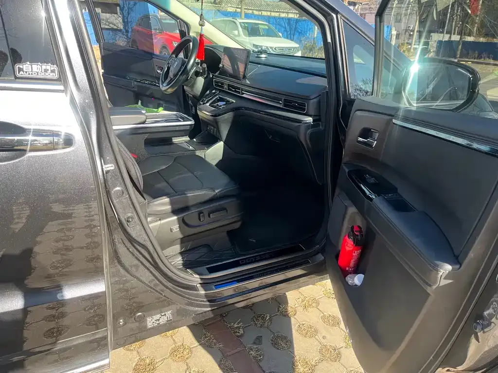 Honda Odyssey 2022 из CN, фото 2