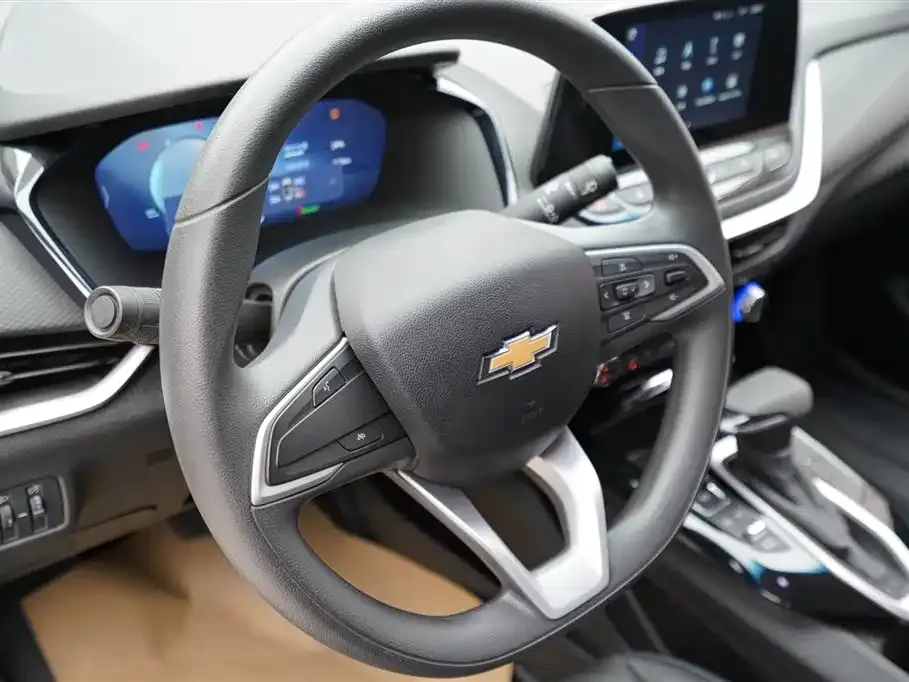 Chevrolet Menlo 2023 из CN, фото 7