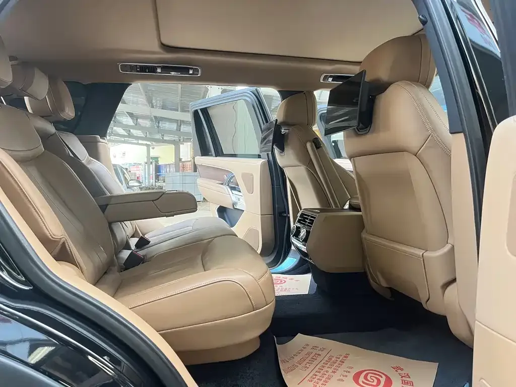 Land Rover Range Rover 2024 из CN, фото 5