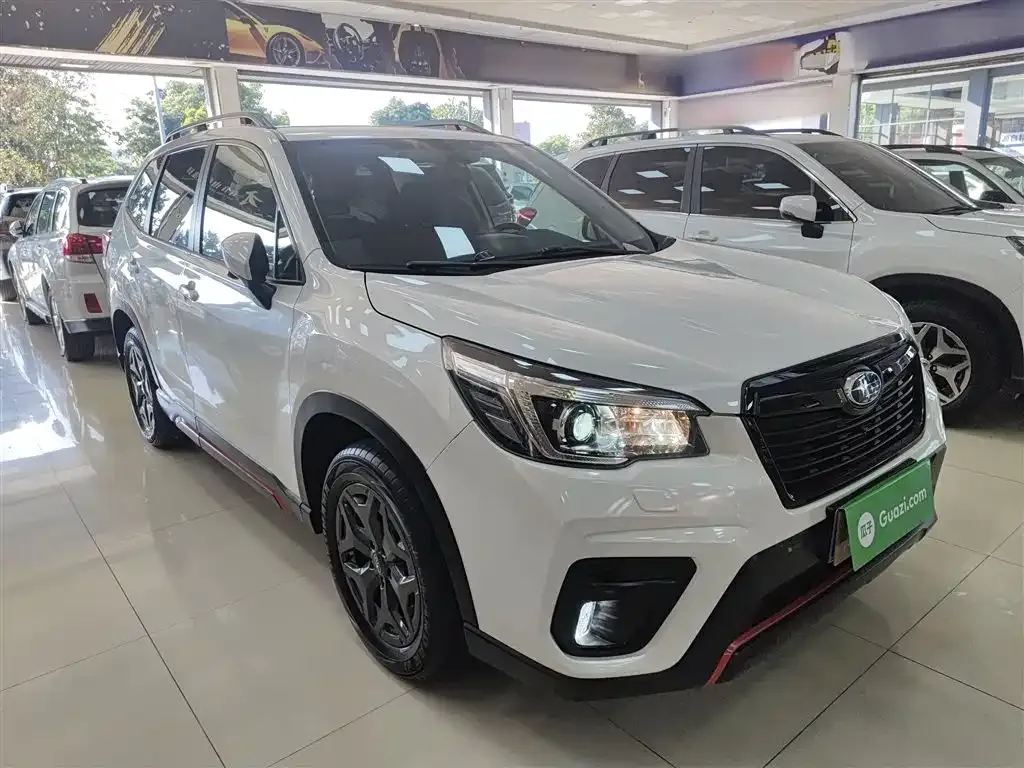Subaru Forester 2021 из CN, фото 2
