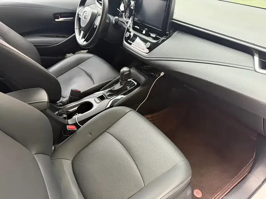 Toyota Corolla 2023 из CN, фото 9