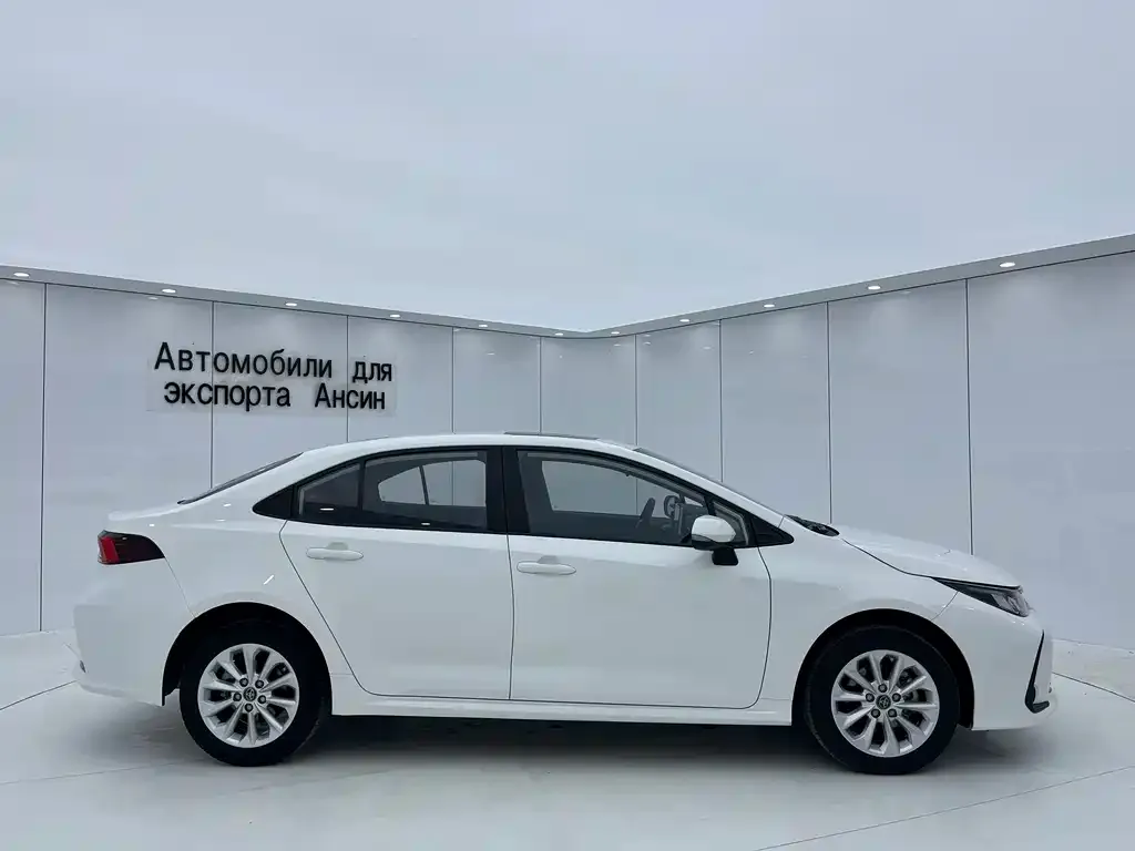 Toyota Corolla 2021 из CN, фото 7