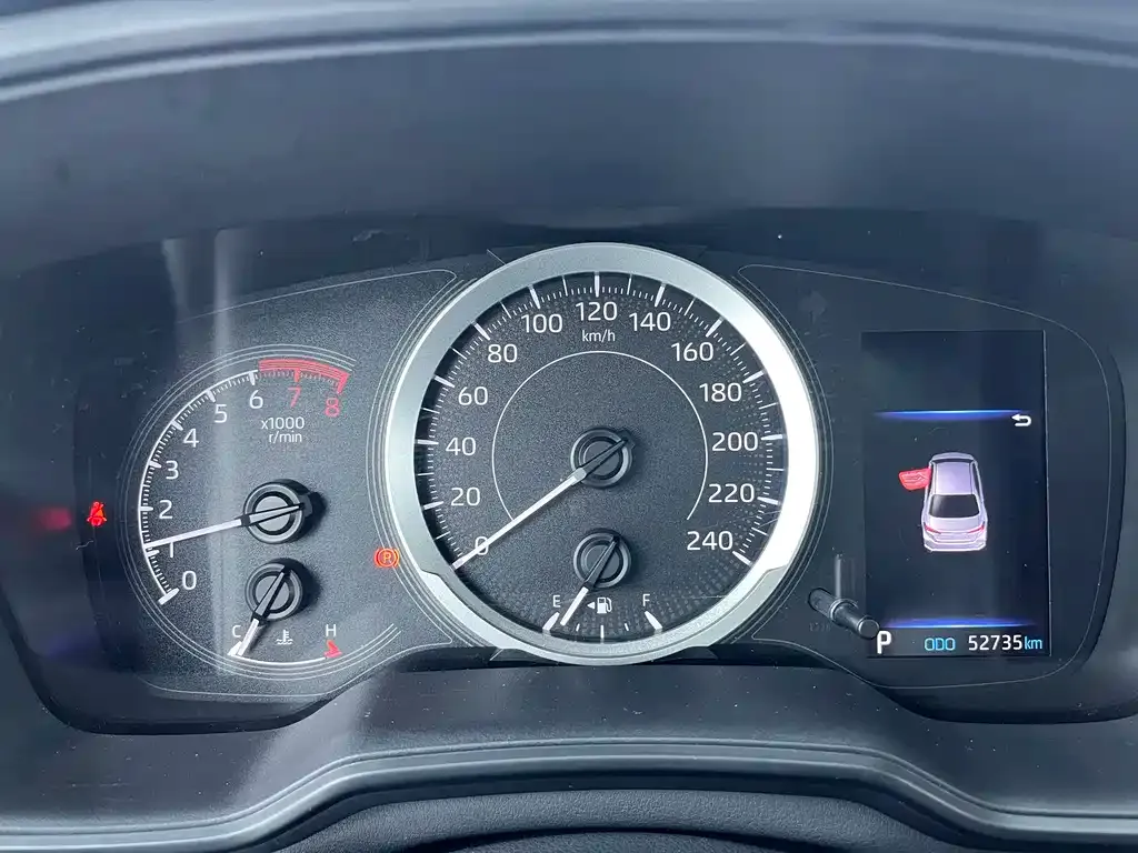Toyota Corolla 2021 из CN, фото 9