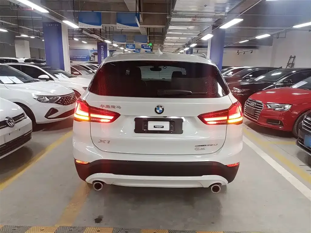 BMW X1 2022 из CN, фото 3