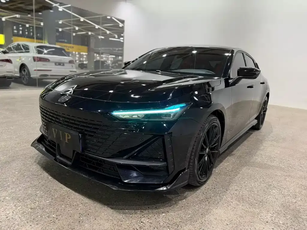 Changan UNI-V 2023 из CN, фото 1