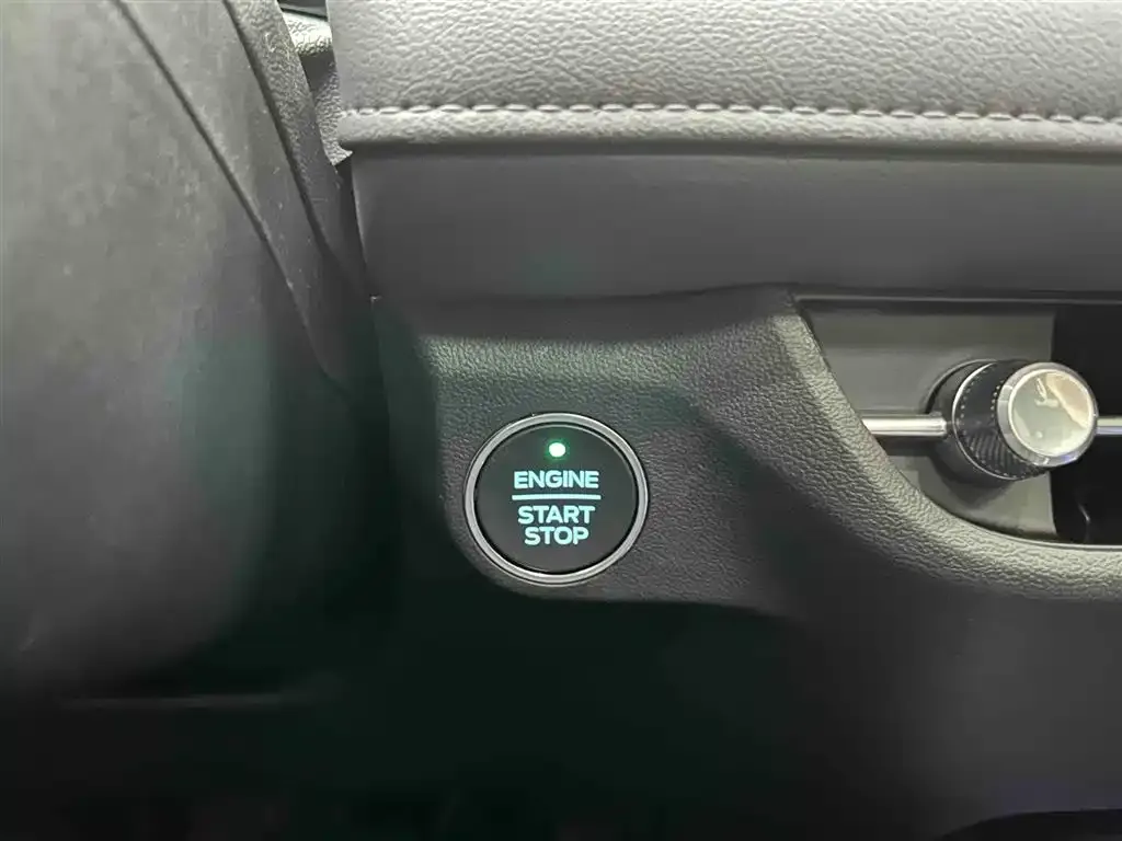 Ford Mondeo 2025 из CN, фото 3