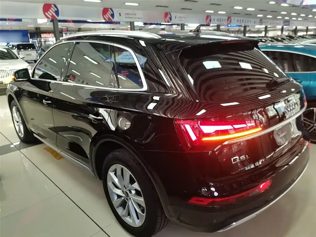 Audi Q5L 2024 из CN, фото 3