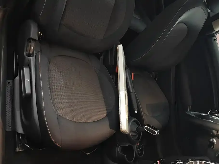 MINI Cooper (3-door) 2021 из CN, фото 9