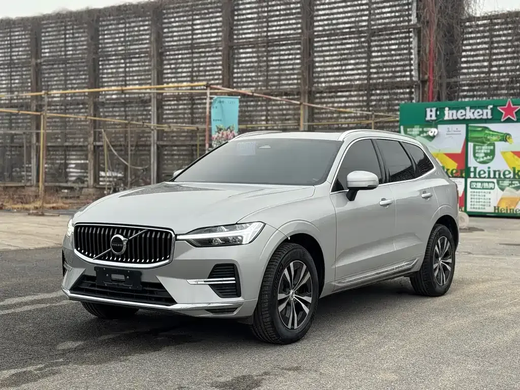 Volvo XC60 2025 из CN, фото 1