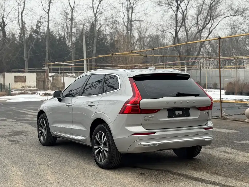 Volvo XC60 2025 из CN, фото 8