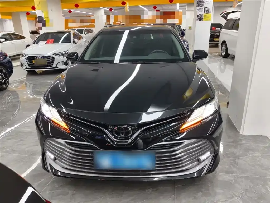 Toyota Camry 2021 из CN, фото 3