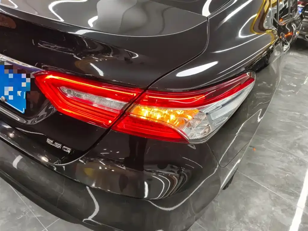 Toyota Camry 2021 из CN, фото 10
