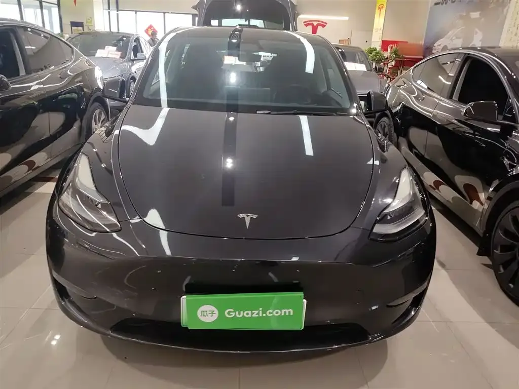 Tesla Model Y 2024 из CN, фото 3