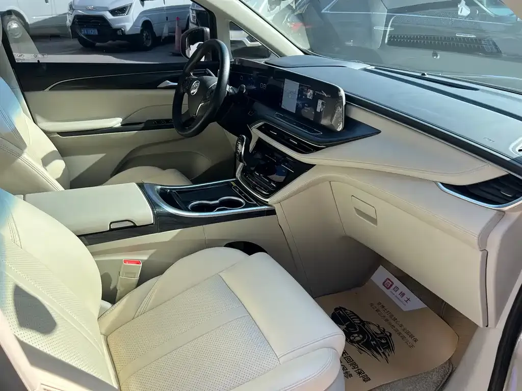 Buick GL8 2024 из CN, фото 8