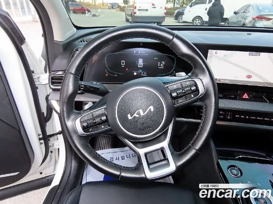 Kia Sportage — фото 9