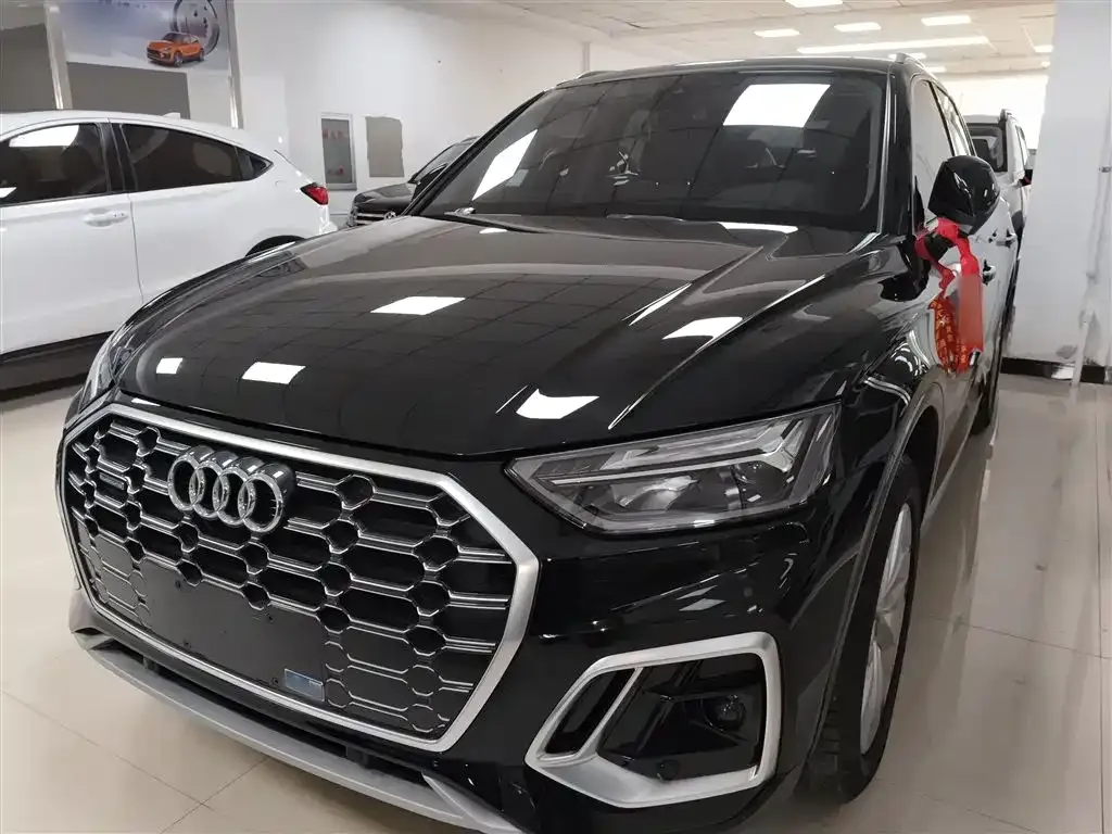 Audi Q5L 2022 из CN, фото 1