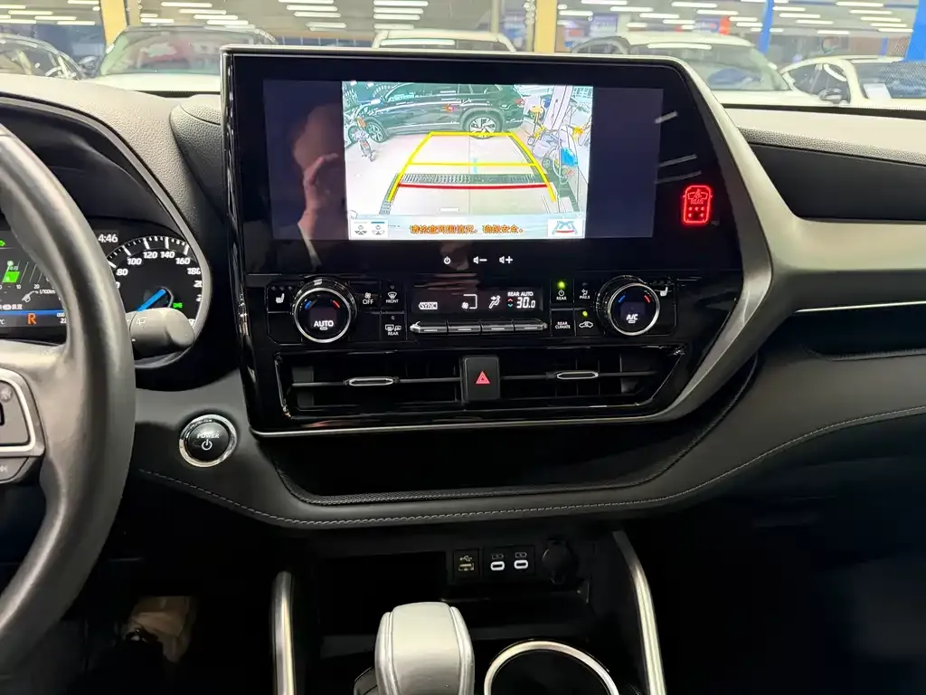 Toyota Highlander 2024 из CN, фото 8