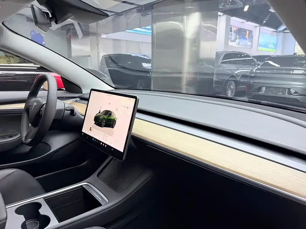 Tesla Model 3 2023 из CN, фото 7