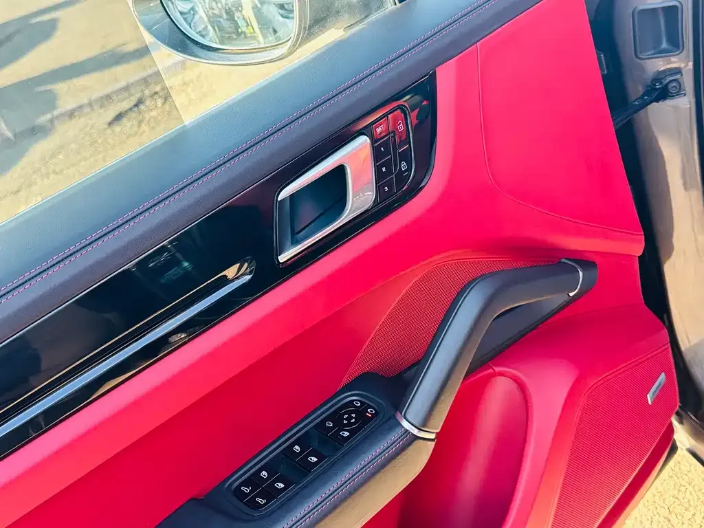 Porsche Cayenne 2021 из CN, фото 7