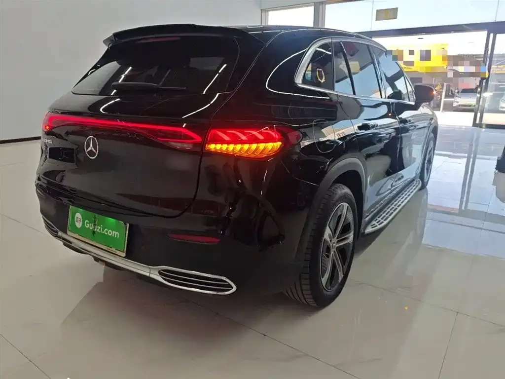 Mercedes-Benz EQE SUV 2023 из CN, фото 7