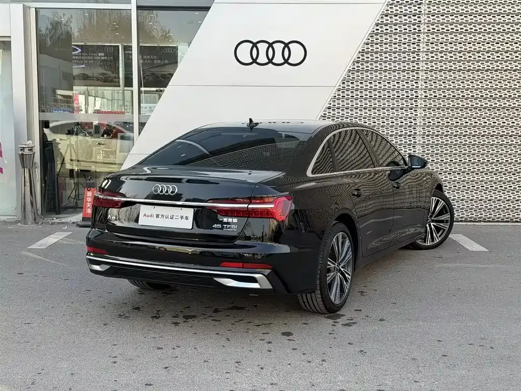Audi A6L 2024 из CN, фото 3