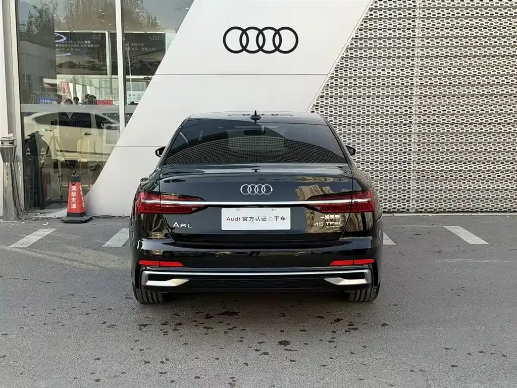 Audi A6L 2024 из CN, фото 9