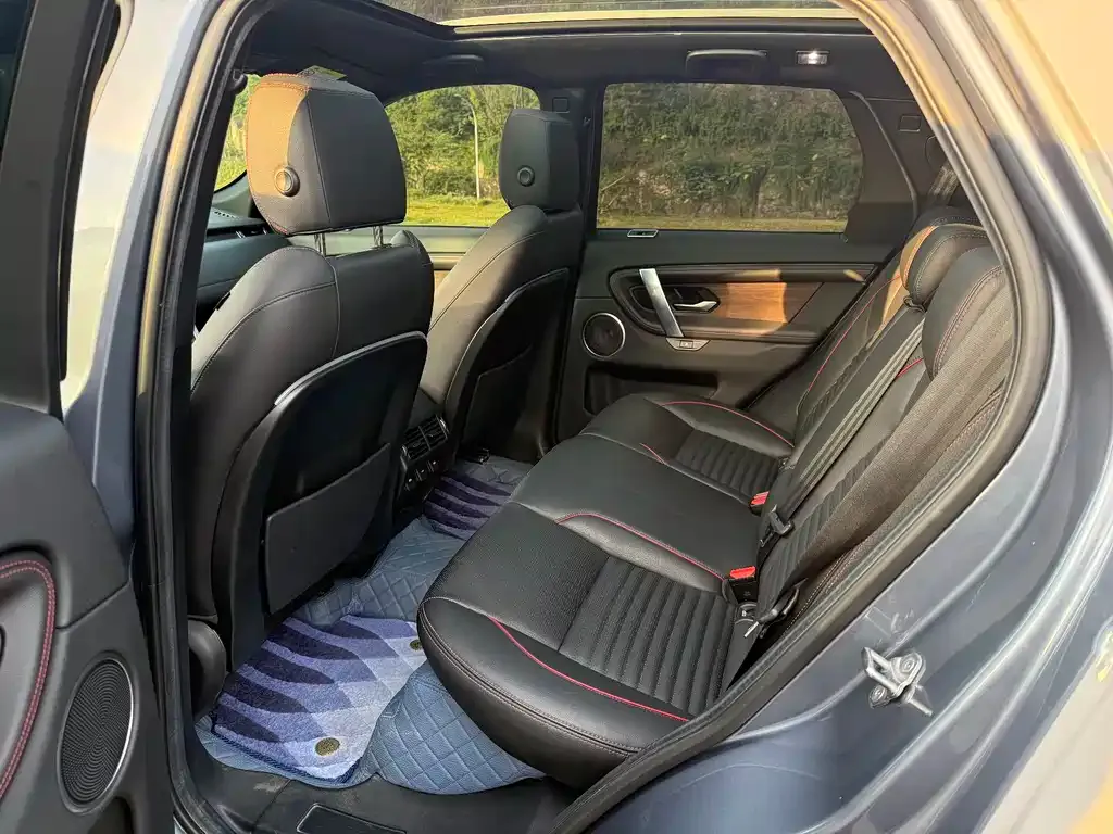 Land Rover Discovery Sport Hybrid 2022 из CN, фото 8