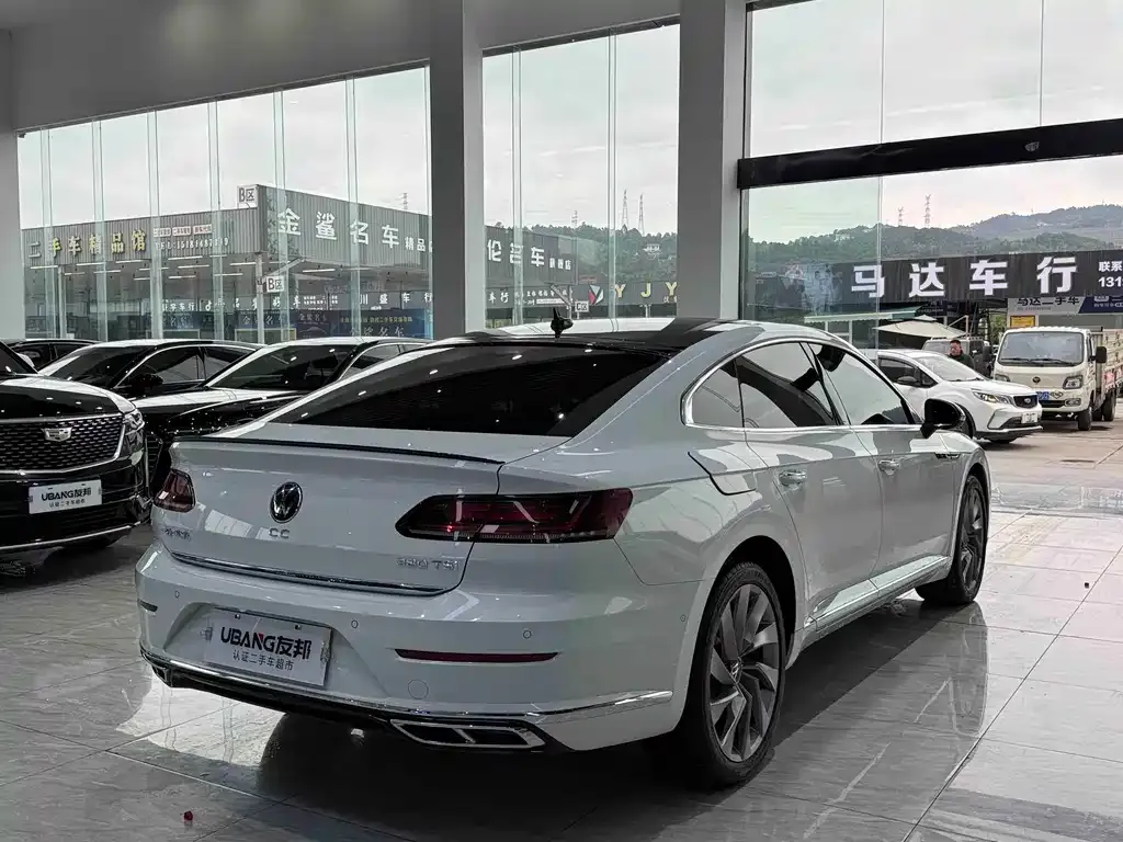 Volkswagen CC 2024 из CN, фото 3