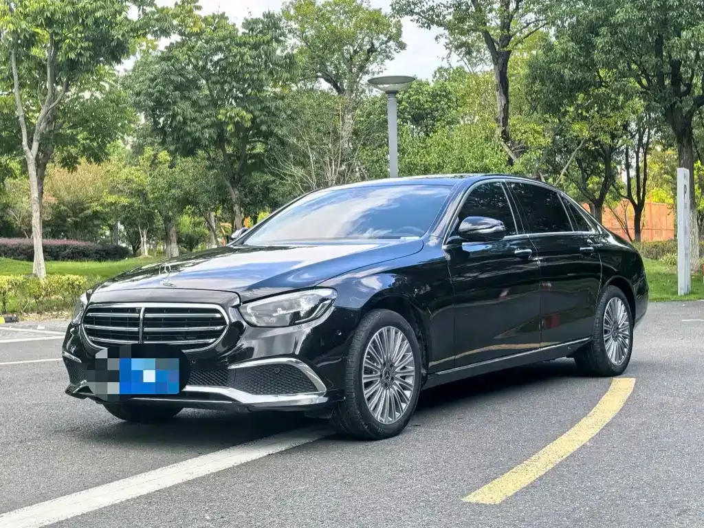 Mercedes-Benz E-Class 2023 из CN, фото 1