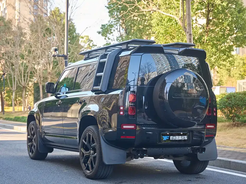 Land Rover Defender 2023 из CN, фото 5