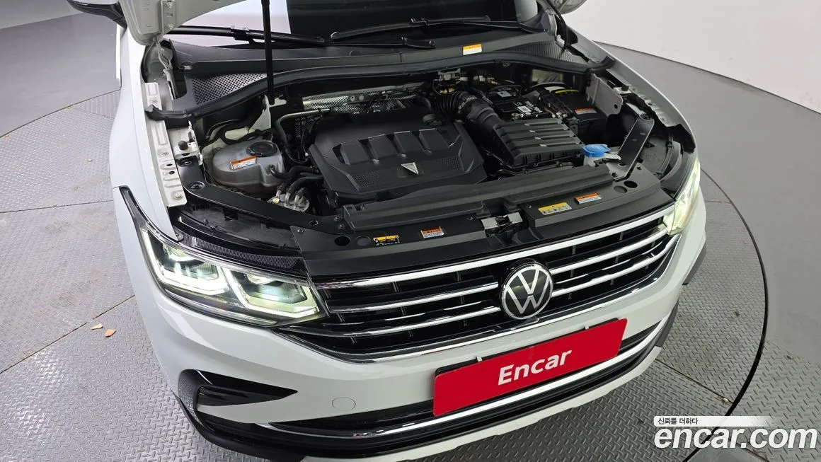 Volkswagen Tiguan 2021 из KR, фото 8