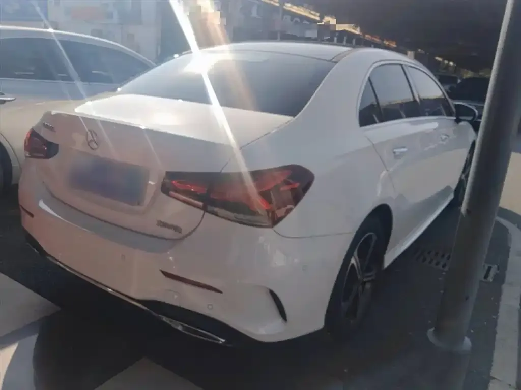 Mercedes-Benz A-Class 2022 из CN, фото 4