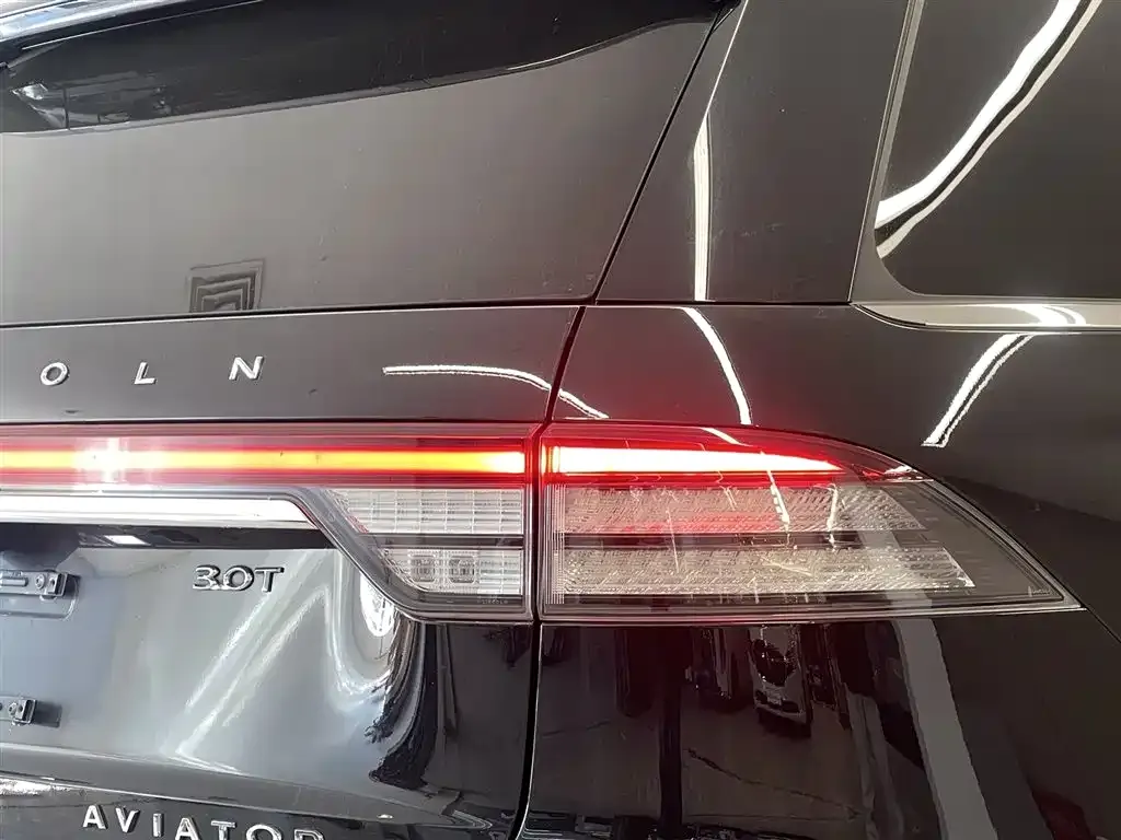Lincoln Aviator 2024 из CN, фото 6