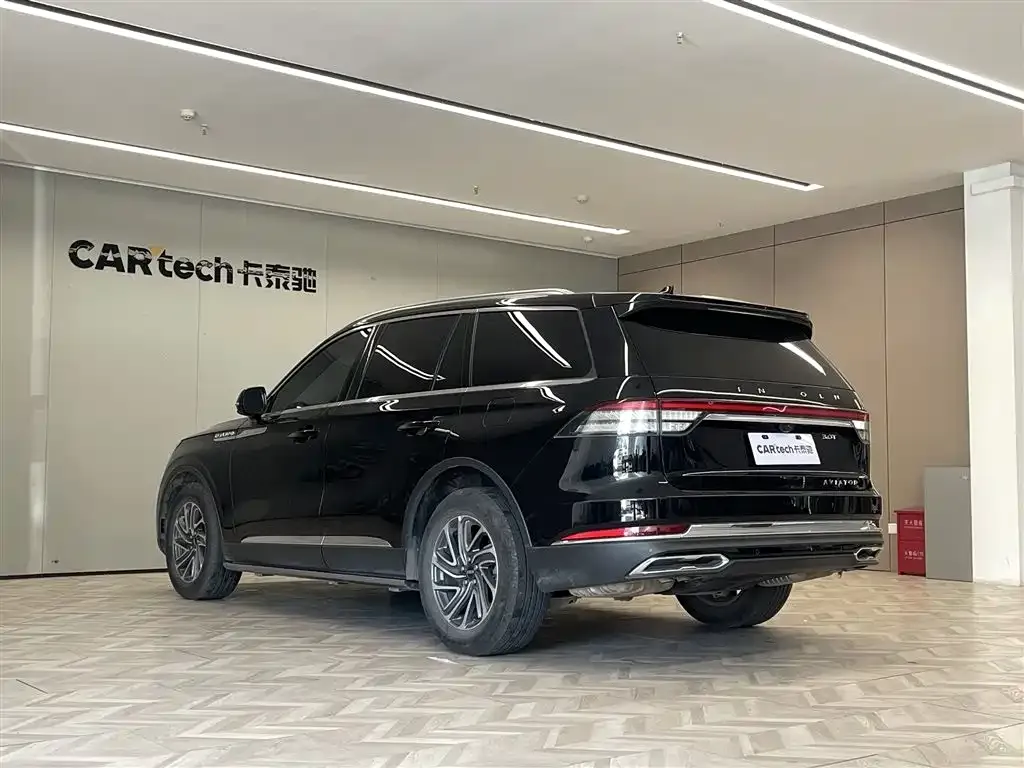 Lincoln Aviator 2024 из CN, фото 9