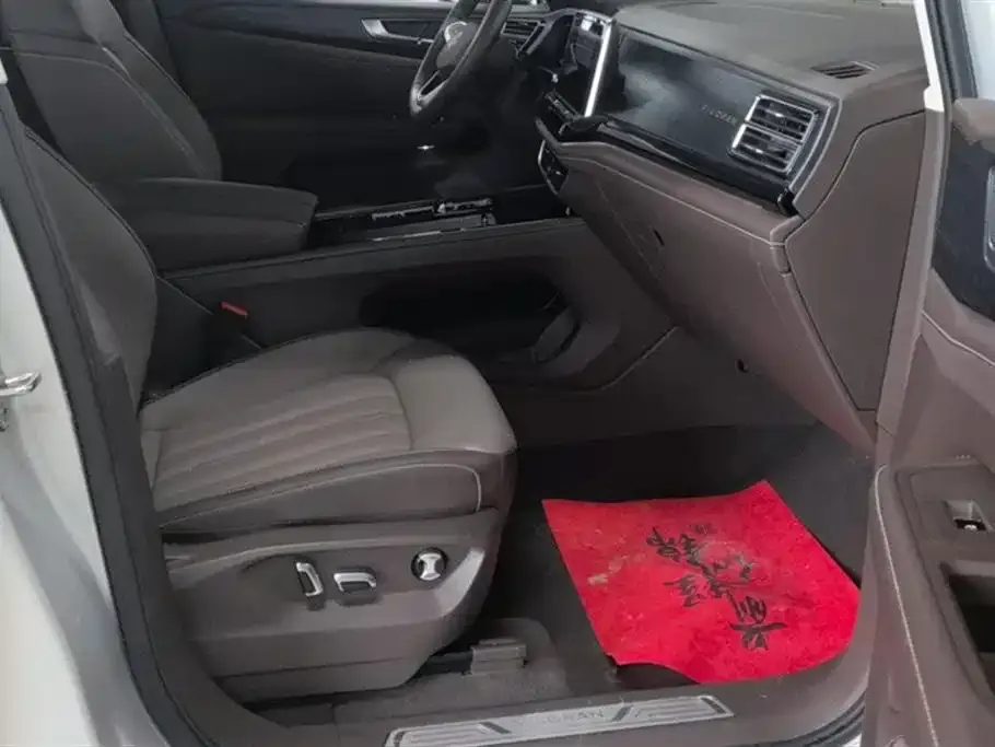 Volkswagen Viloran 2023 из CN, фото 9
