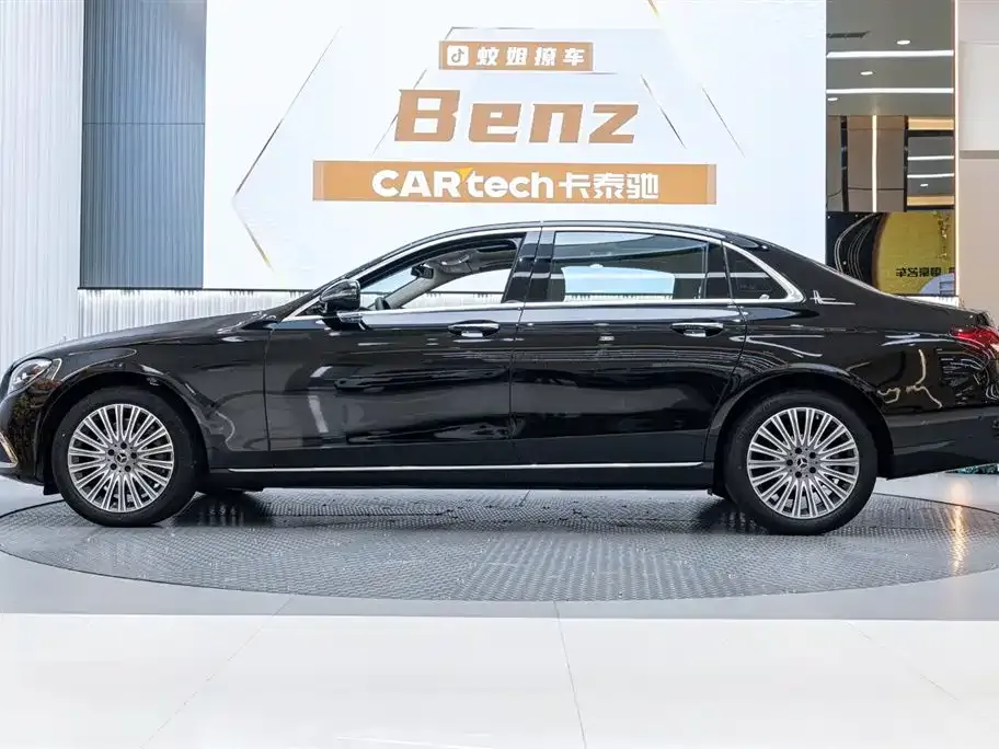 Mercedes-Benz E-Class 2023 из CN, фото 2