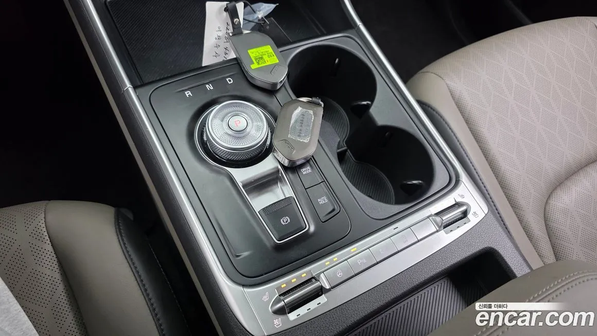Kia Carnival — фото 10