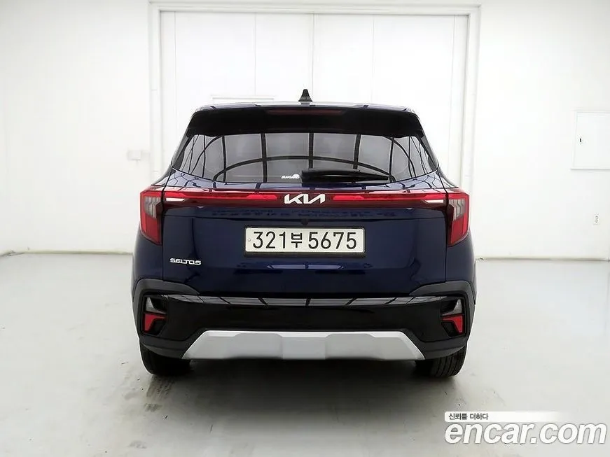 Kia Seltos 2023 из KR, фото 4