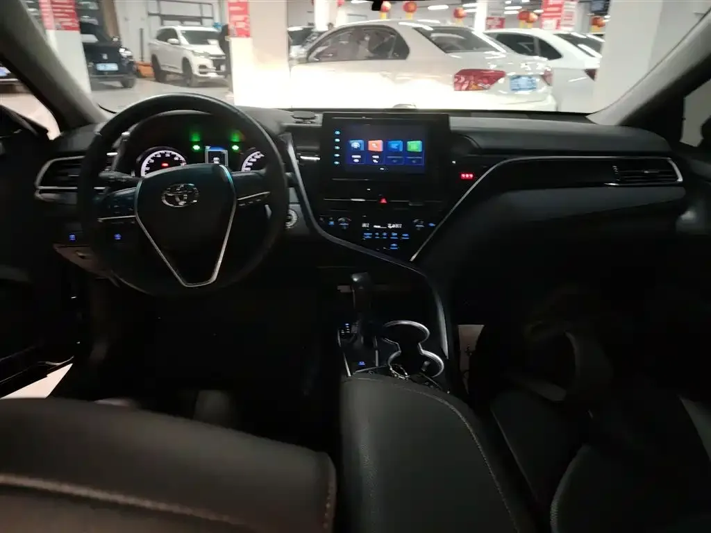 Toyota Camry 2023 из CN, фото 5