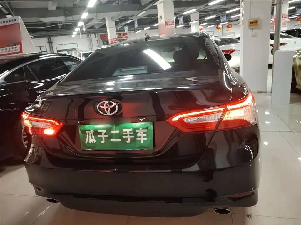 Toyota Camry 2023 из CN, фото 8