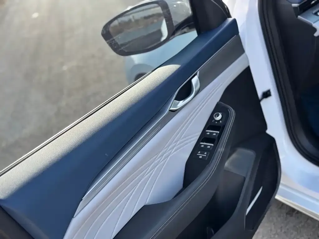 Geely Xingrui 2021 из CN, фото 4