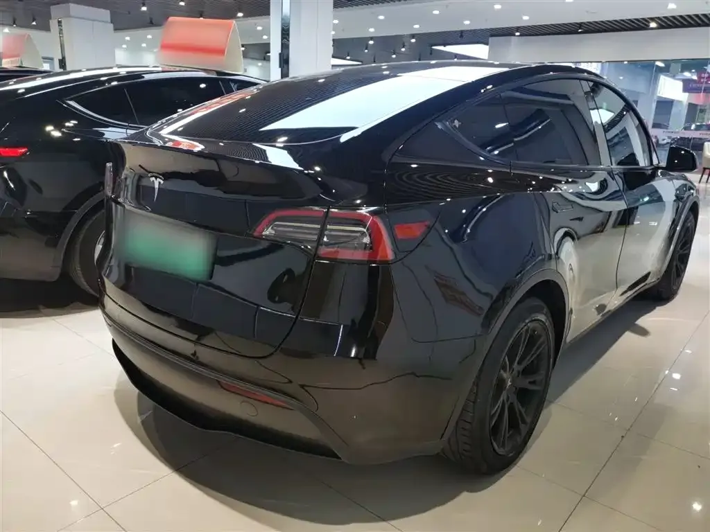 Tesla Model Y 2022 из CN, фото 10