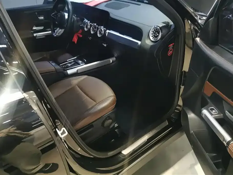 Mercedes-Benz GLB 2024 из CN, фото 2