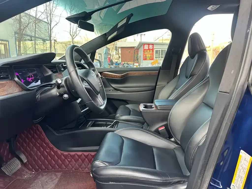 Tesla Model X 2021 из CN, фото 6