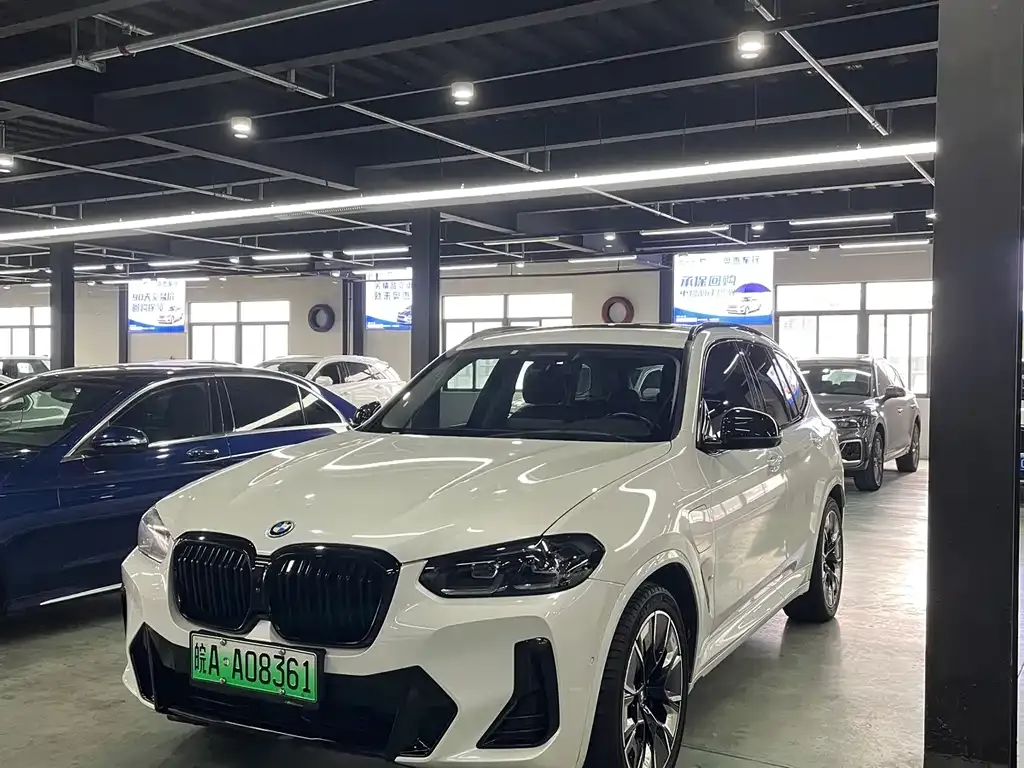 BMW iX3 2023 из CN, фото 1