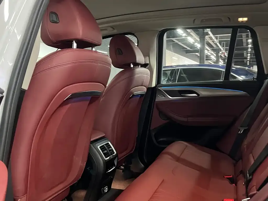 BMW iX3 2023 из CN, фото 6