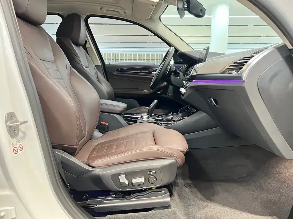 BMW X3 2021 из CN, фото 9