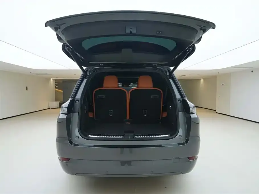 Li Auto L9 2024 из CN, фото 7