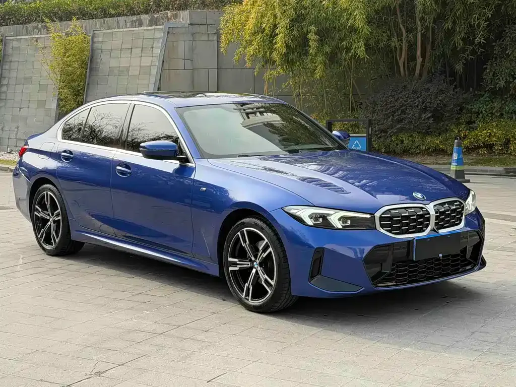 BMW 3 Series 2023 из CN, фото 7