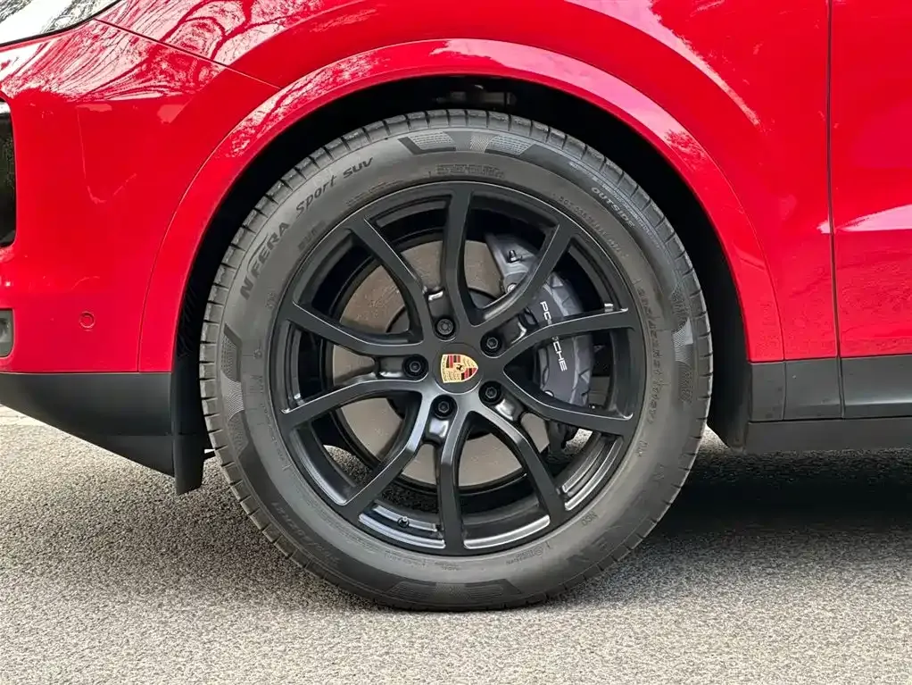 Porsche Cayenne 2025 из CN, фото 4